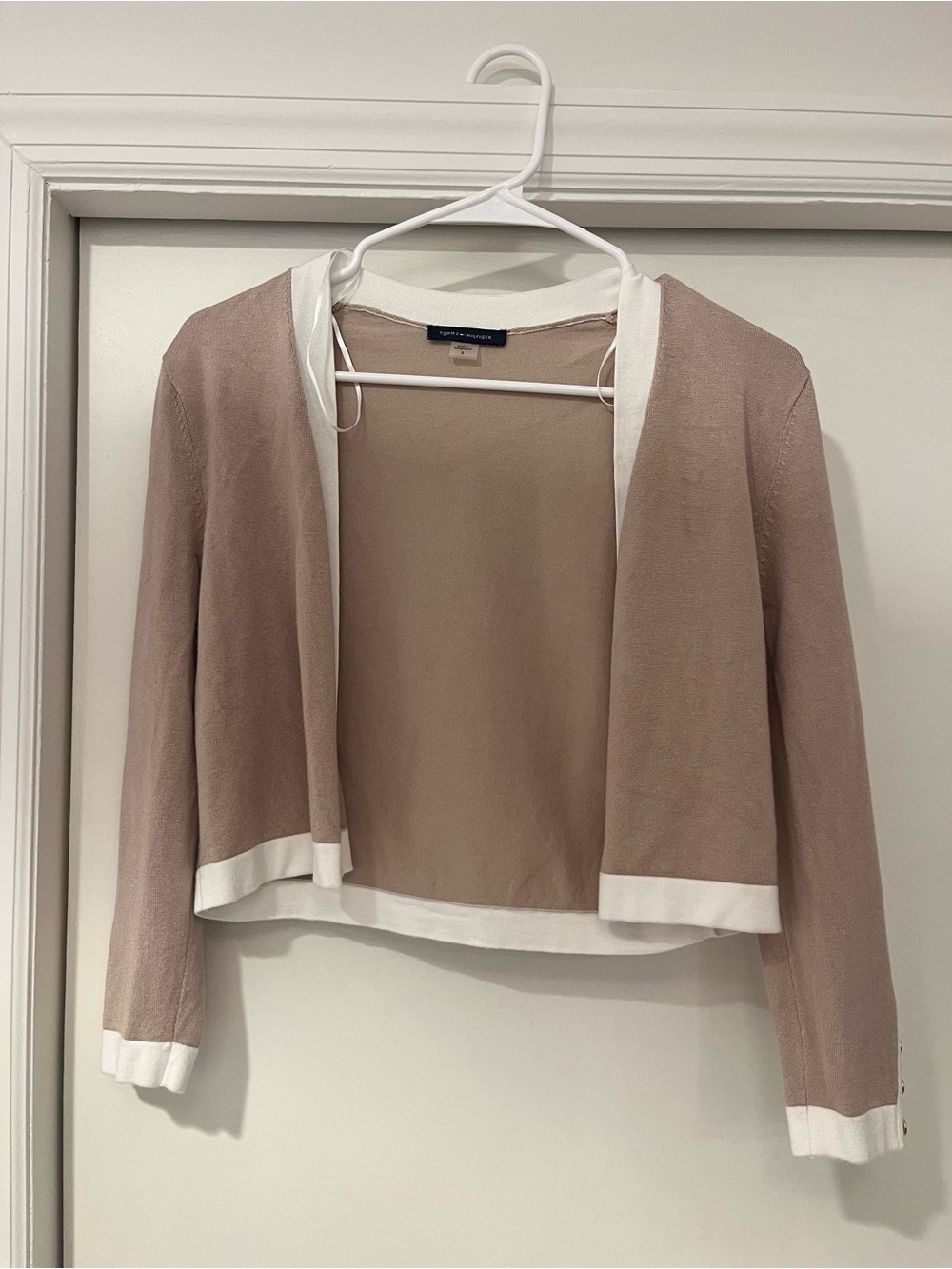 Tommy Hilfiger Taupe Open-Front Women's cropped Cardigan with White Trim